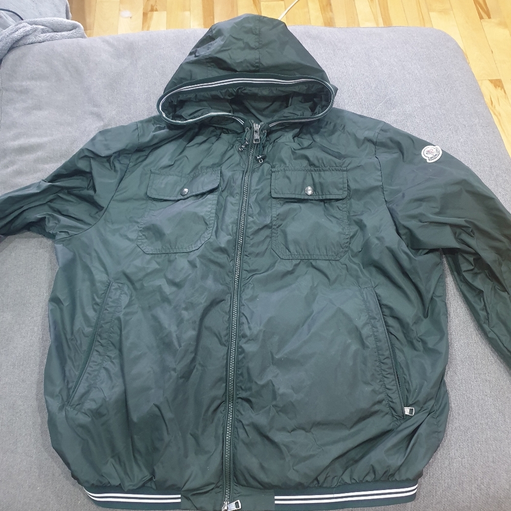 Moncler jean-claude